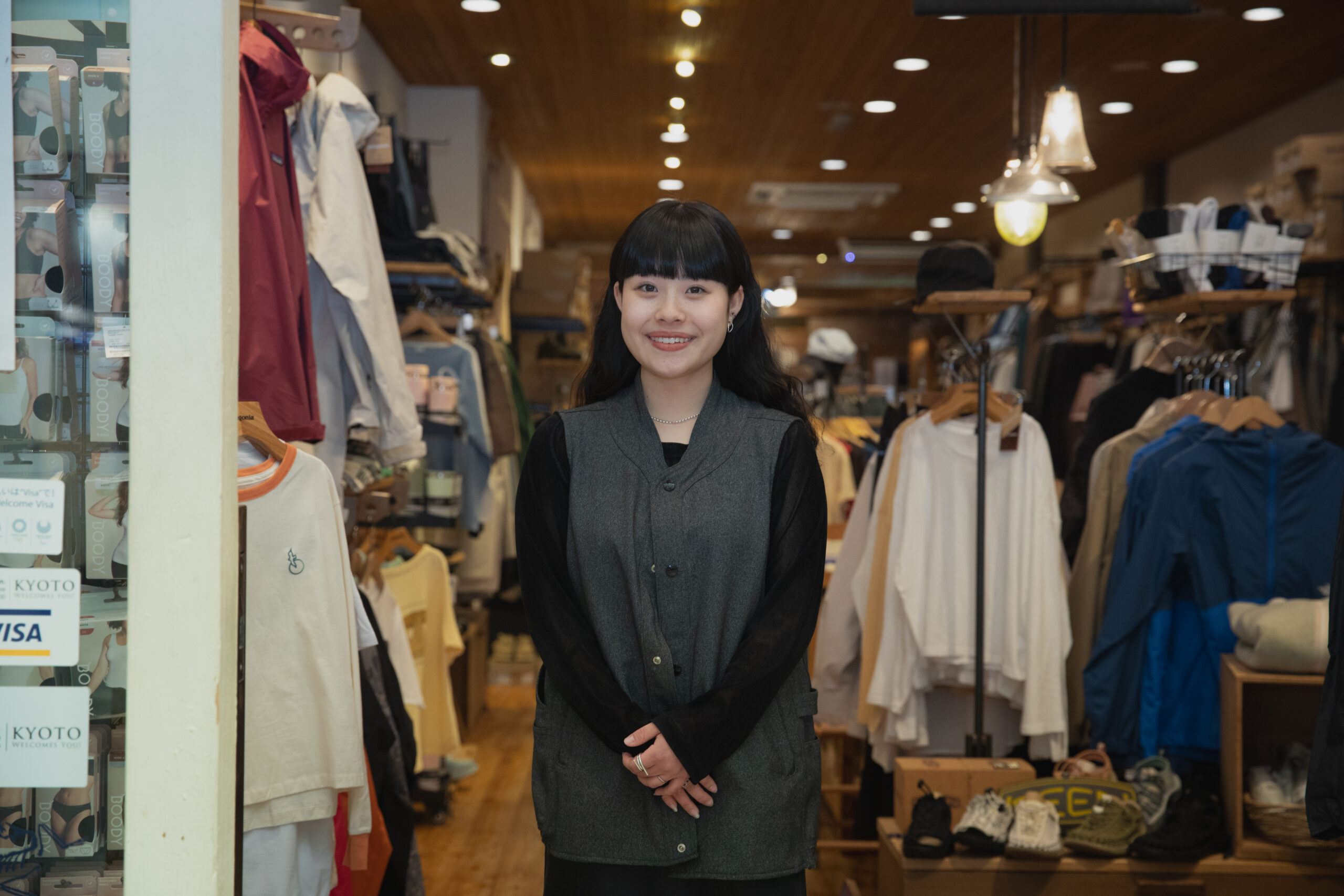 スタッフ西山 写真